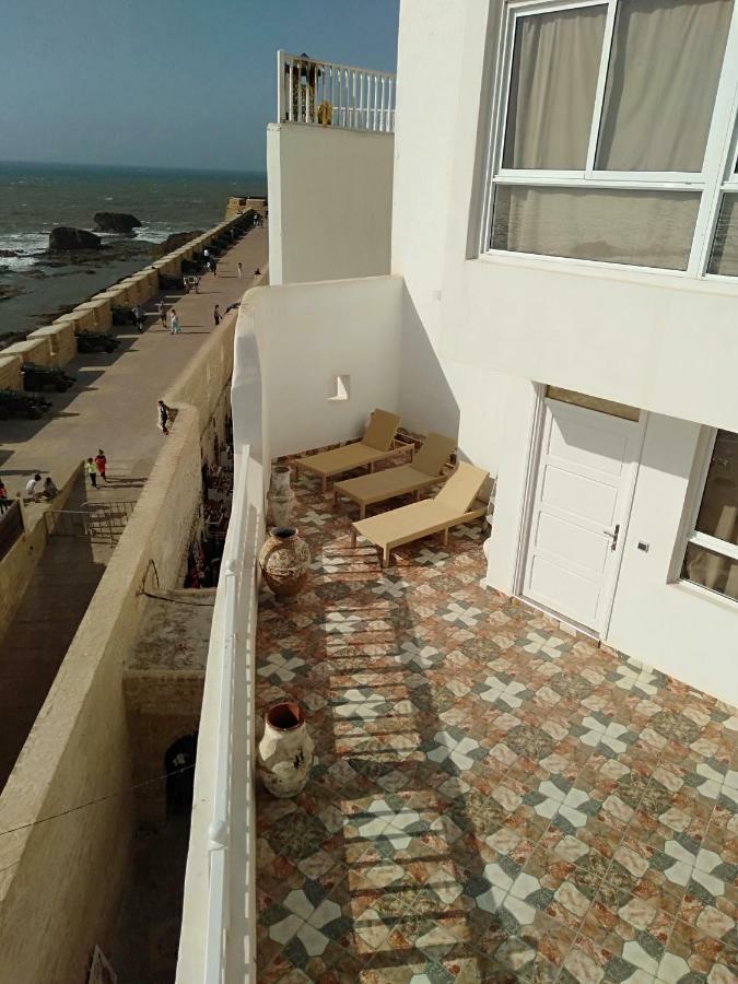 Appartements La Grotte เอสเซาอิรา ภายนอก รูปภาพ